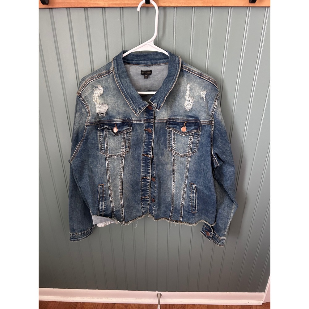 Coco + Carmen Distressed Denim Jacket XXL Blue Medium Wash Frayed Hem Trucker